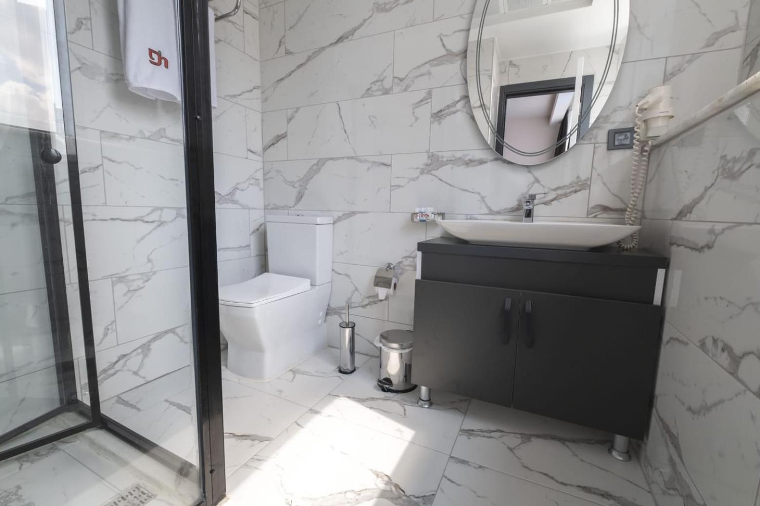 Dewy Hotel Izmir Exterior photo